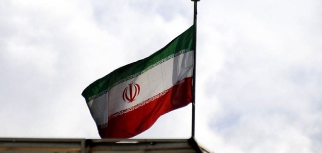 İran Cumhurbaşkanı Ruhani’nin danışmanı istifa etti