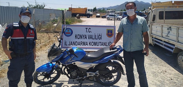 Konya’da kar maskeli şüphelinin suç kaydı kabarık çıktı