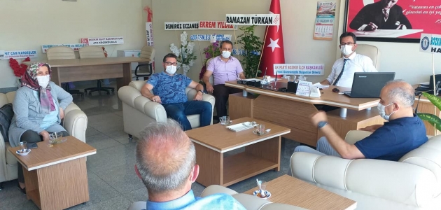 AK Parti Bozkır İlçe Yönetiminden Başhekim Bilgehan’a ziyaret