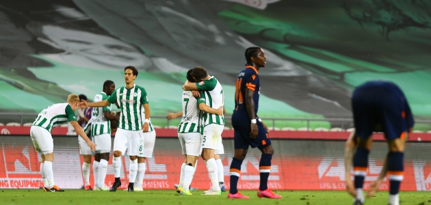 7 takım Süper Lig’de kalma mücadelesi veriyor