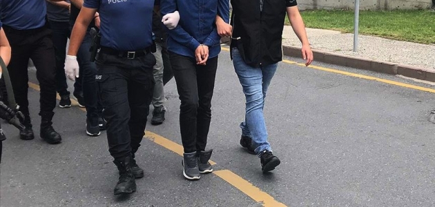 FETÖ’nün kamu sınavlarına hazırlık evlerine yönelik soruşturma kapsamında 35 kişi gözaltına alındı