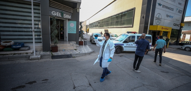 Bursa’da 1 kişiyi öldürüp 3 kişiyi yaralayan saldırgan intihar etti