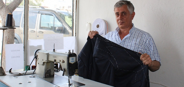 Terzi İbrahim usta 45 yıldır mesleğini sürdürüyor