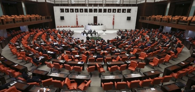 Sosyal medya düzenlemesi Meclis’te: AK Parti’den açıklama