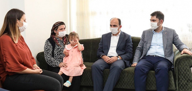Bakan Kurum’dan Konya’da şehit ailesine ziyaret