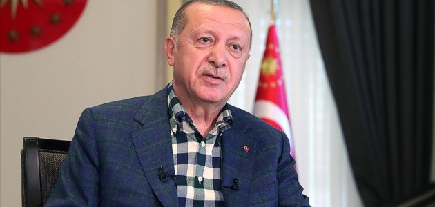 Erdoğan: Ayasofya’nın ibadete açılması bayram sevincimizi daha da artırmıştır