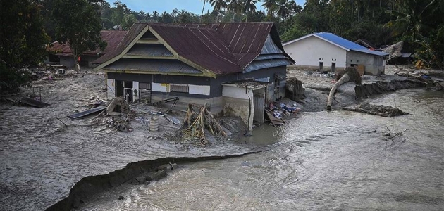 Endonezya’da 22 binden fazla kişi selden etkilendi