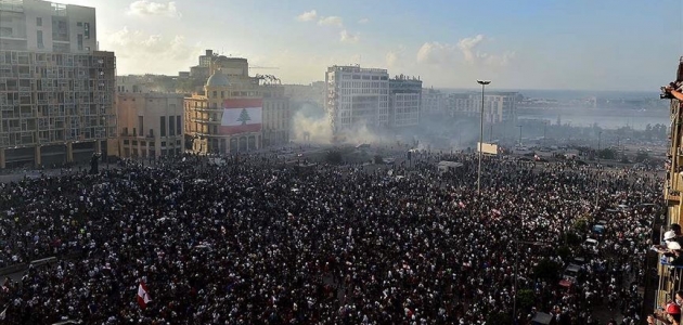 Beyrut’taki gösterilerin bilançosu: 1 ölü, 238 yaralı