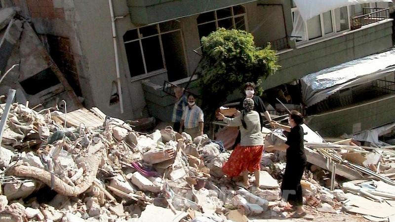 Asrın felaketinin üzerinden tam 21 yıl geçti