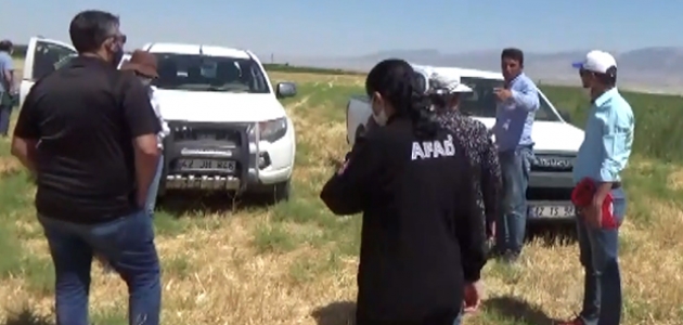 AFAD Müdürü Tosun, Karapınar'daki obrukları inceledi