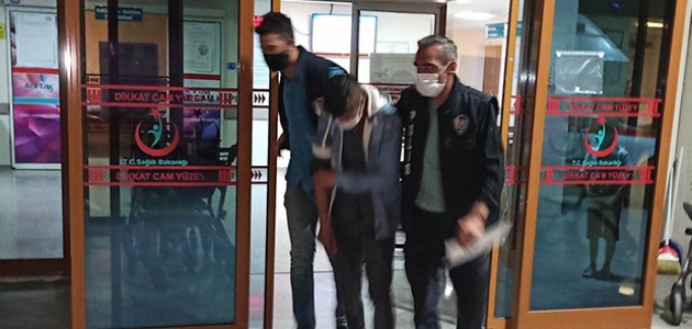 Konya’da evinde saksıda esrar yetiştiren şüpheli tutuklandı