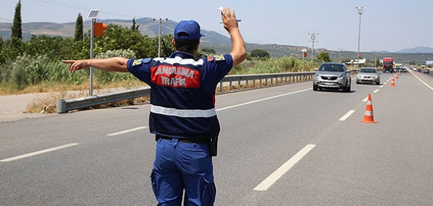 Konya’da karantinada olması gereken 9 kişi Antalya girişinde yakalandı
