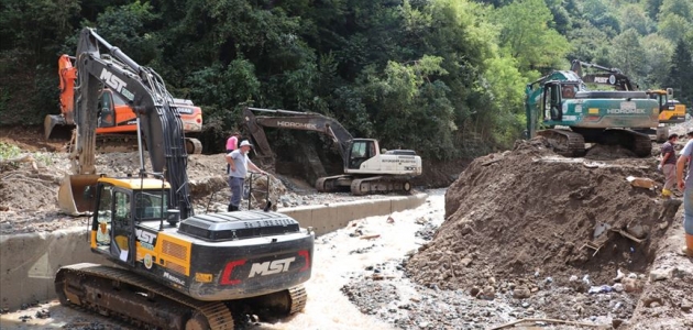 AFAD: Giresun’da kapanan 113 köy yolu ulaşıma açıldı