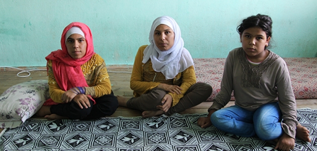 Konya’da engelli 3 kız kardeş sağlıklarına kavuşmak istiyor