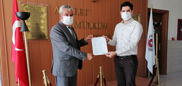 MHP Ilgın İlçe Başkanı Ok mazbatasını aldı