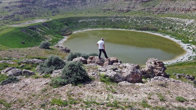 Konya’da obruk oluşabilecek bölgeler uydu görüntüleriyle tespit edilecek