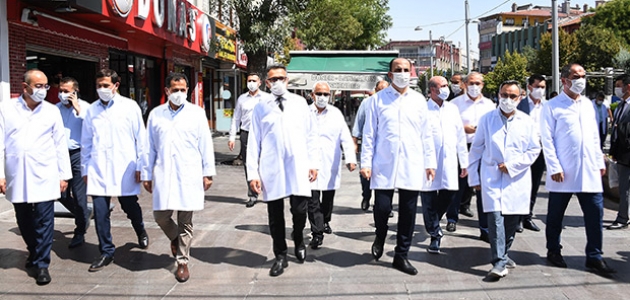 Konya’da 4 bin kişilik ekiple maske, mesafe ve hijyen denetimi