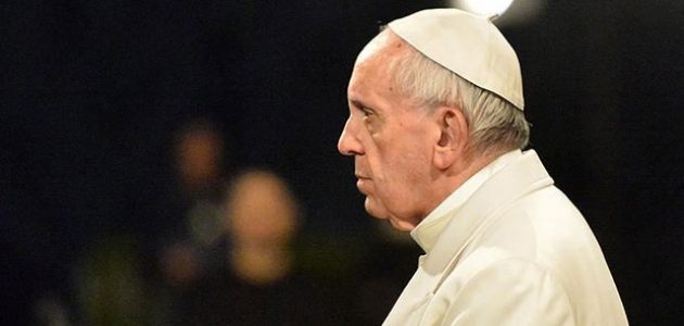 Papa çocuk istismarıyla suçlanan ABD’li piskoposun istifasını kabul etti