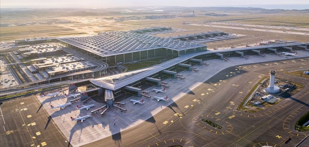 İstanbul ve Sabiha Gökçen havalimanlarından yaz aylarında 7,5 milyon yolcu uçtu