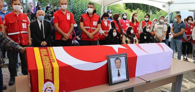 Türk Kızılay personeli şehit Kıdıman son yolculuğuna uğurlandı