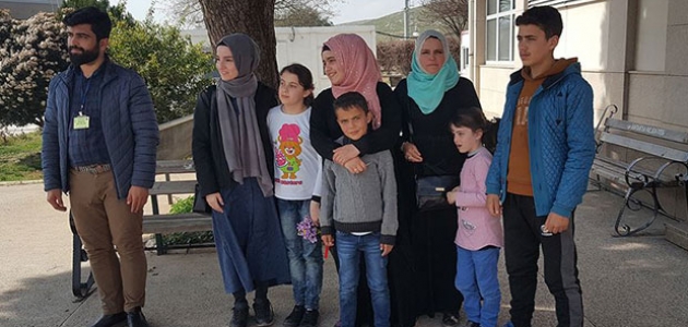İHH İdlib’de yetim ailelerine 50 ev teslim etti