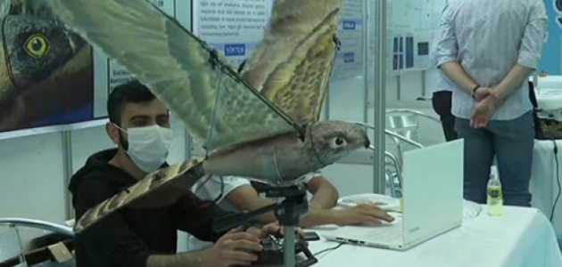 Amca yeğenden TEKNOFEST'te 'robot kuş' projesi