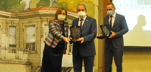 Akşehir Belediyesine Tarihi Kentler Birliğinden ödül