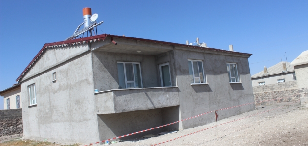 Konya’da obruk riskine karşı bir ev tahliye edildi
