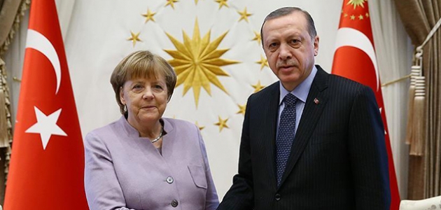 Cumhurbaşkanı Erdoğan, Merkel ile görüştü