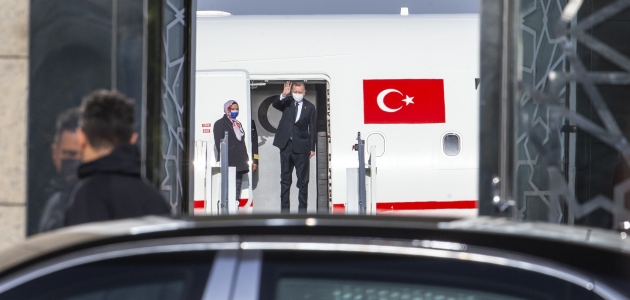 Cumhurbaşkanı Erdoğan Kuveyt ve Katar’a gitti