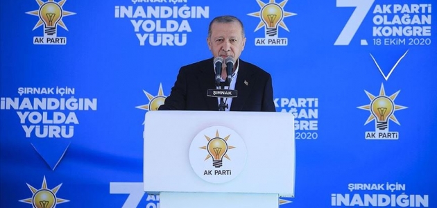 Cumhurbaşkanı Erdoğan: Sufleyi milletten değil başka yerlerden alıyor
