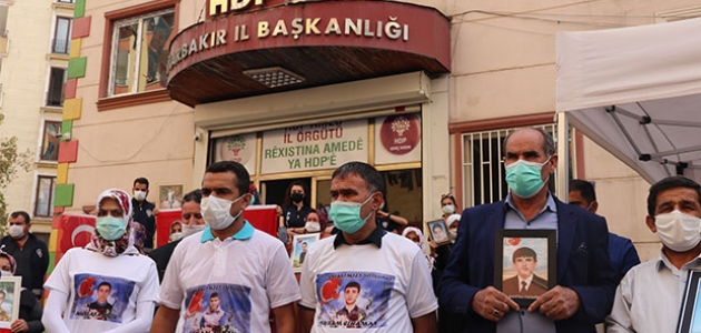 Diyarbakır annelerinden HDP Milletvekili Meral Danış Beştaş’a tepki