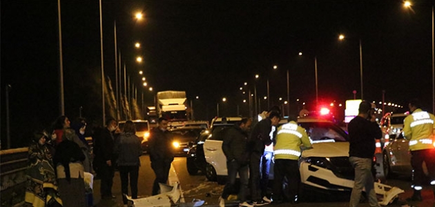 Anadolu Otoyolu’nda zincirleme trafik kazası: 9 yaralı