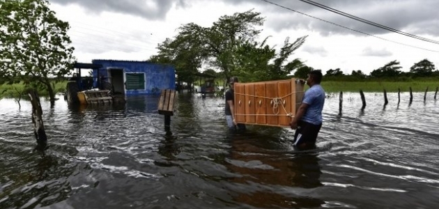 Eta Kasırgası nedeniyle Honduras’ta 26, Panama’da 17 kişi öldü