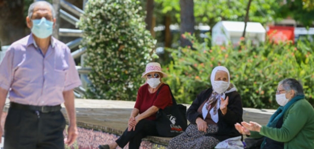 İzmir’de 65 yaş ve üzeri için sokağa çıkma kısıtlaması