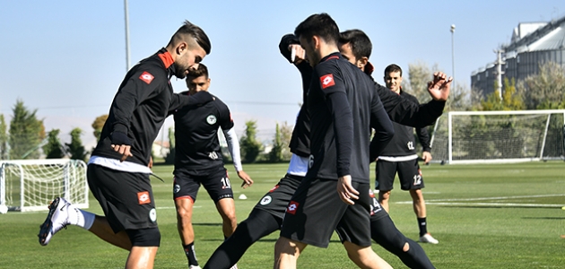 Konyaspor, Kasımpaşa hazırlıklarına başladı