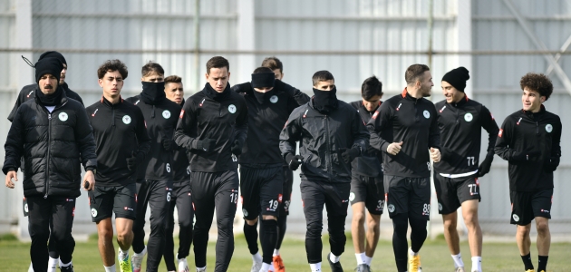 Konyaspor, Erzurumspor maçı hazırlıklarına başladı