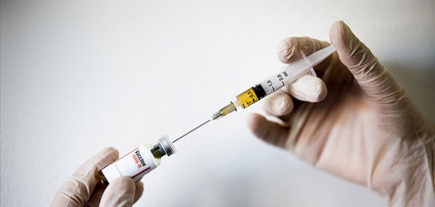 ABD Sağlık Bakanı: İki COVID-19 aşısının yılbaşından önce dağıtımına başlanacak