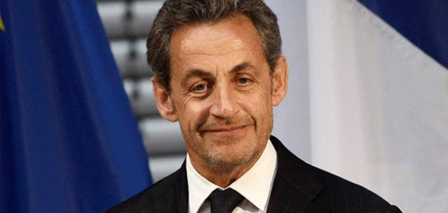 Eski Fransa Cumhurbaşkanı Sarkozy’nin 4 yıl hapsi istendi