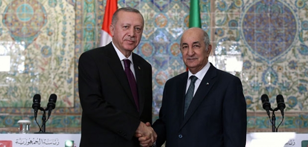 Cumhurbaşkanı Erdoğan, Cezayir Cumhurbaşkanı Tebbun ile telefonla görüştü