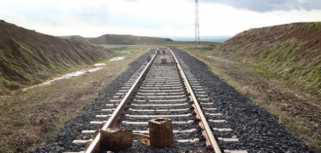 Bağdat-Musul demir yolunun Türkiye’ye uzatılması projesinde çalışmalar başladı