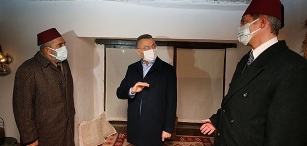 Cumhurbaşkanı Yardımcısı Oktay, “Akif“ filminin setini ziyaret etti