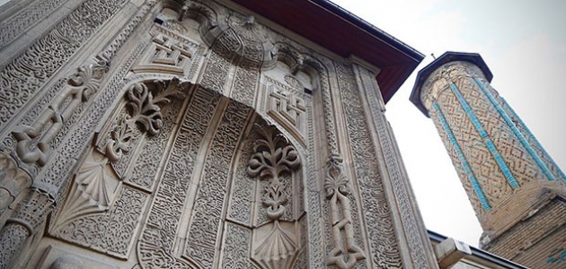 'Anadolu Selçuklu dönemi taç kapıları' kültür ve sanat dünyasına kazandırılıyor  