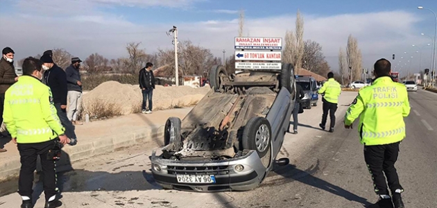 Konya’da iki otomobil çarpıştı: 1 yaralı