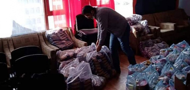 Seydişehir Ülkü Ocaklarından, ihtiyaç sahiplerinden gıda yardımı 