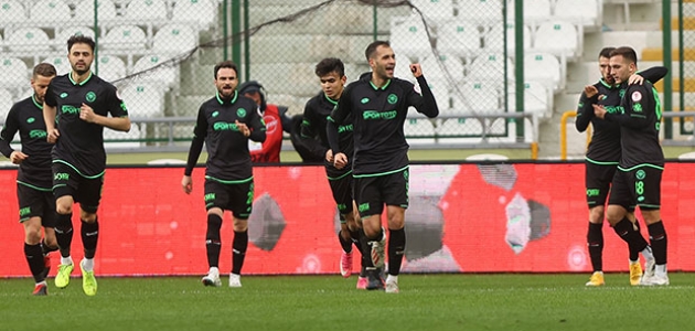 Konyaspor kupada çeyrek finale yükseldi