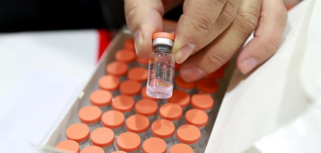 Türkiye, KKTC’ye 20 bin doz aşı gönderdi