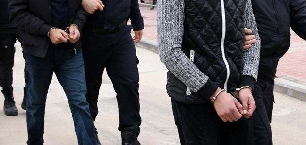  Konya merkezli 5 ildeki FETÖ operasyonunda 2 tutuklama