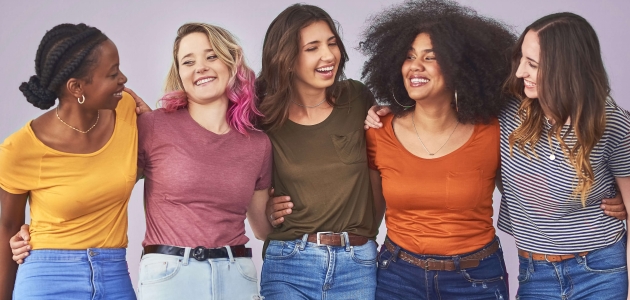 Dudak Dolgusu Nasıl Yapılır? Operasyon Acılı Mıdır? Kalıcılığı Ne Kadar Sürer?