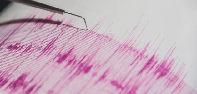 Ege'de deprem fırtınası: Karaburun yine 5,1 ile sallandı
